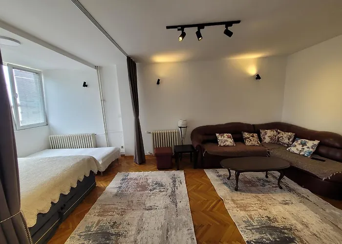 In Exellent Location *